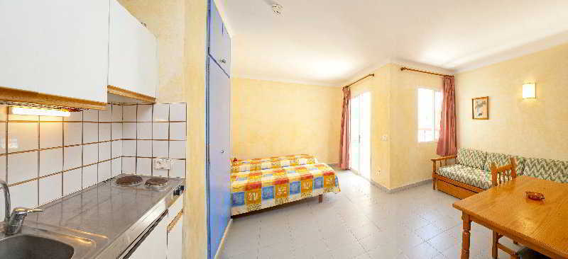 Apartamentos Sol Bay San Antonio Abad Exterior foto
