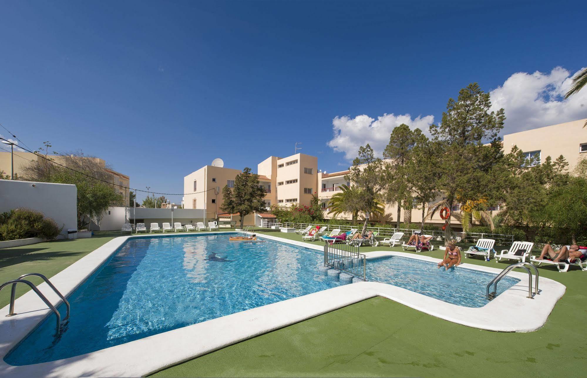 Apartamentos Sol Bay San Antonio Abad Exterior foto